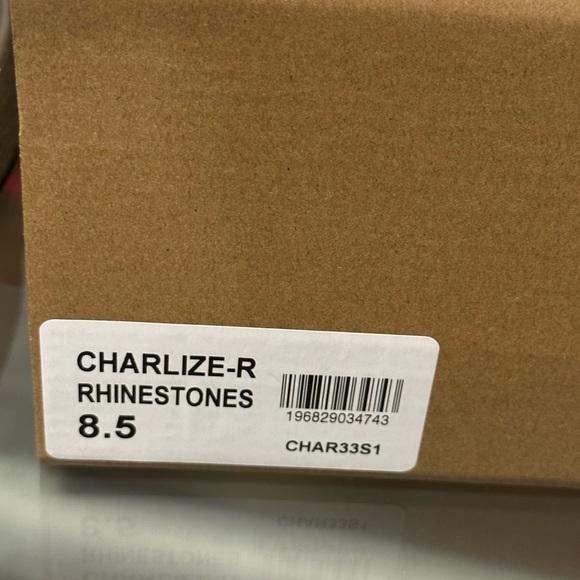 Steve Madden Charlize-R Rhinestones #8.5 - Picture 11 of 13